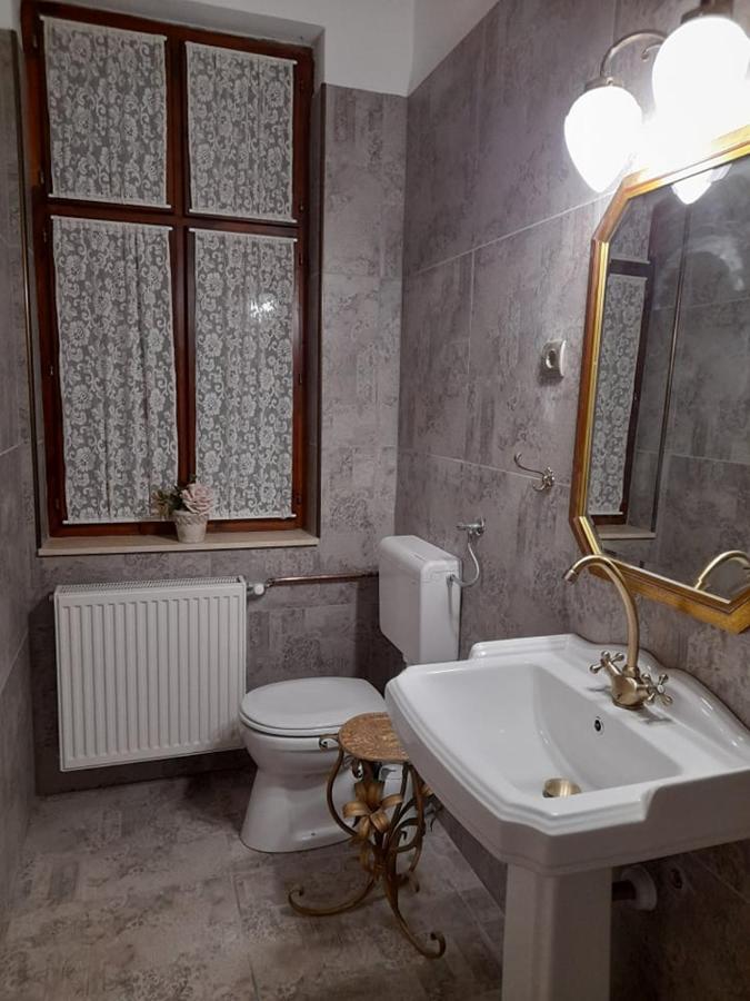 Locomotiv Vendégház Hercegszanto Esterno foto