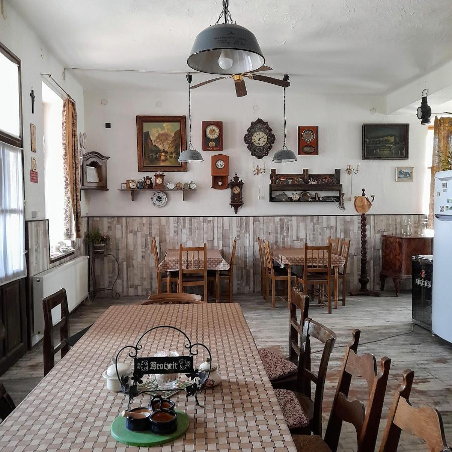 Locomotiv Vendégház Hercegszanto Esterno foto