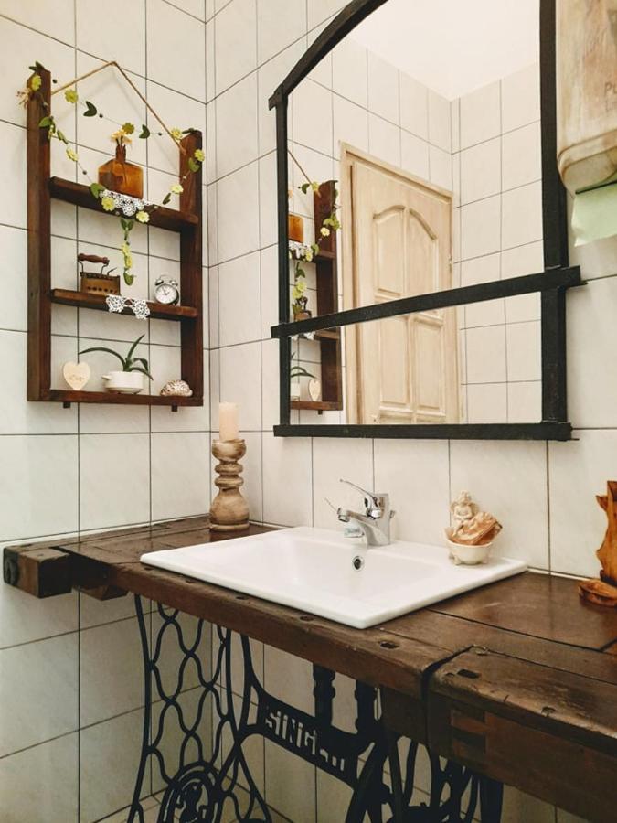Locomotiv Vendégház Hercegszanto Esterno foto